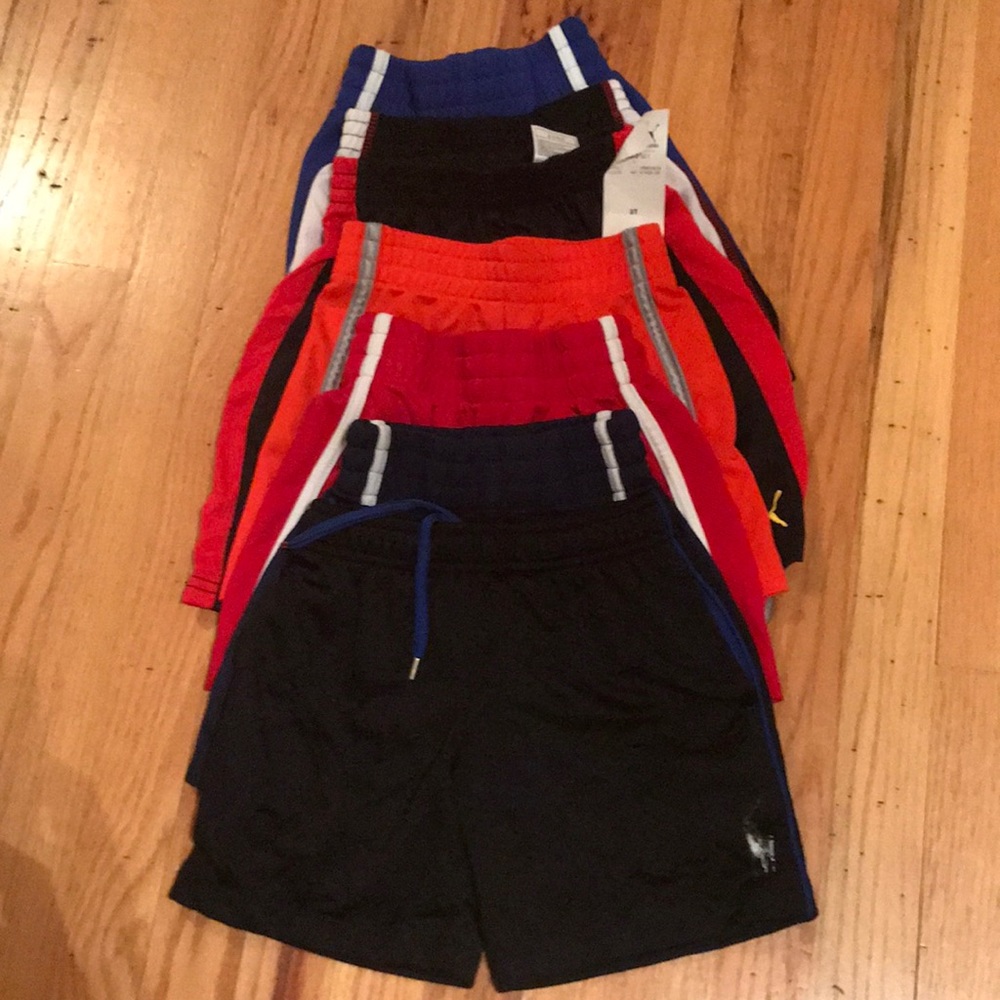 Boys assorted name brand shorts size 3t